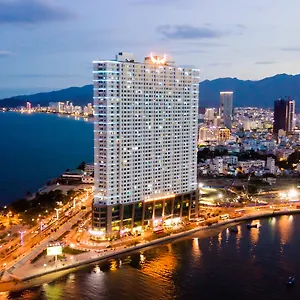 Muong Thanh Luxury Khanh Hoa Отель