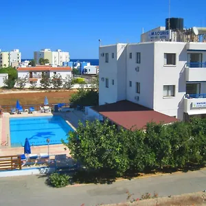 Maouris Протарас